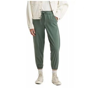 Levi's® Off Duty Jogger Pants